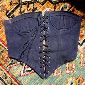 Lioness black distressed, lace up corset